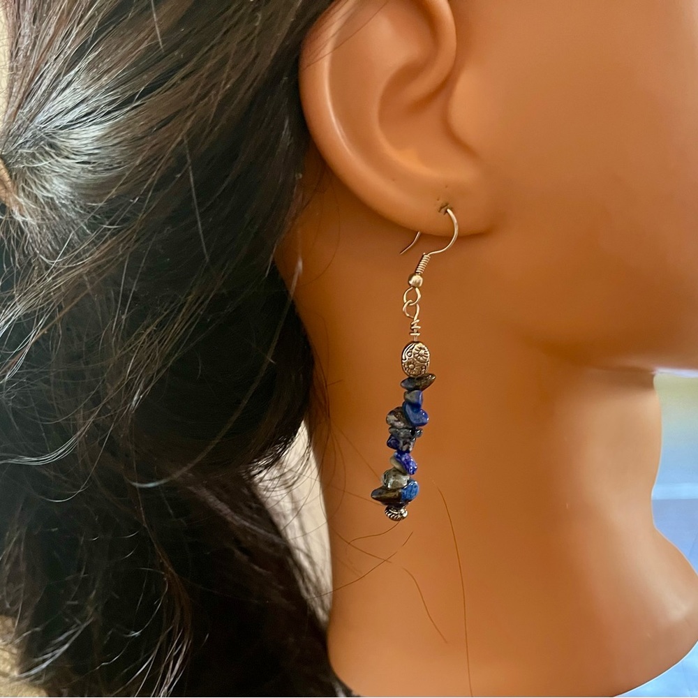 Blue gemstone wire pierced earrings jewelry - Picture 3 of 16